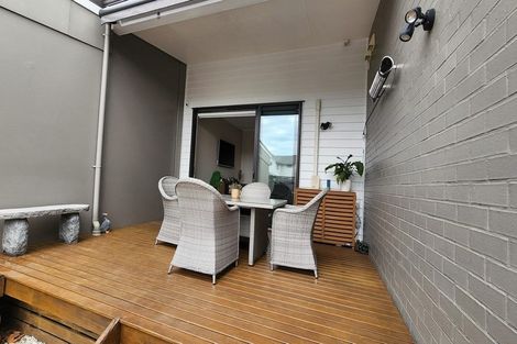 Photo of property in 30 Squadron Drive, Hobsonville, Auckland, 0616