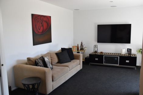 Photo of property in 5 Bellbird Place, Rolleston, 7614