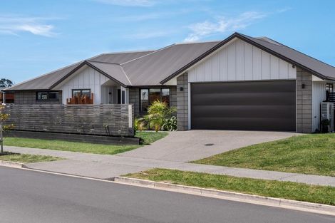 Photo of property in 1 Pimelea Street, Papamoa Beach, Papamoa, 3118