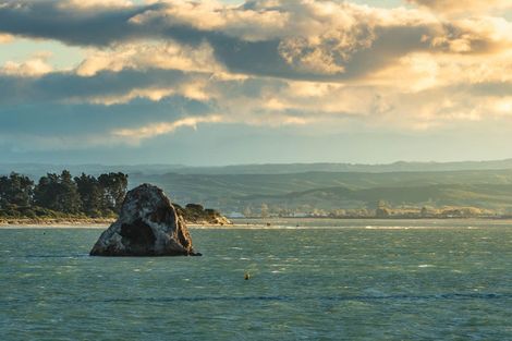 Photo of property in 1/371 Wakefield Quay, Stepneyville, Nelson, 7010