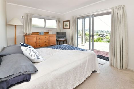 Photo of property in 1/34 Totara Road, Stanmore Bay, Whangaparaoa, 0932