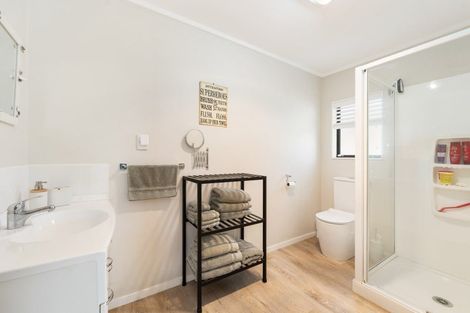 Photo of property in 8 Roore Street, Foxton Beach, Foxton, 4815