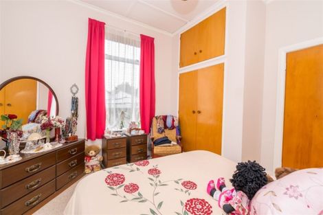 Photo of property in 8 Railway Lane, Outram, 9019