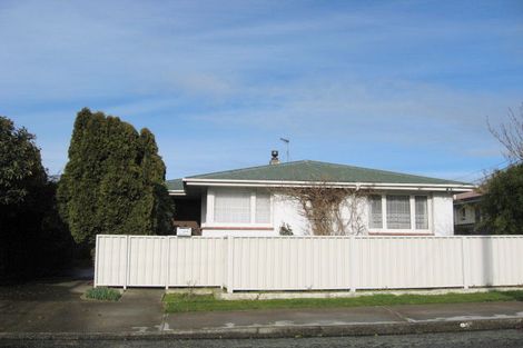 Photo of property in 166 Edinburgh Crescent, Waikiwi, Invercargill, 9810