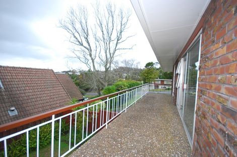 Photo of property in 19 Maxwelton Drive, Mairangi Bay, Auckland, 0630