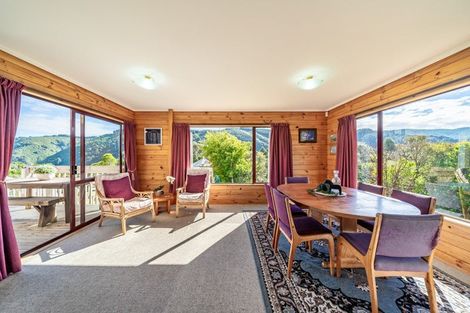 Photo of property in 49a Gillespies Road, Birchville, Upper Hutt, 5018