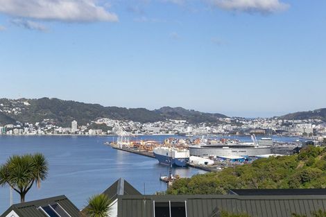 Photo of property in 68a Rama Crescent, Khandallah, Wellington, 6035