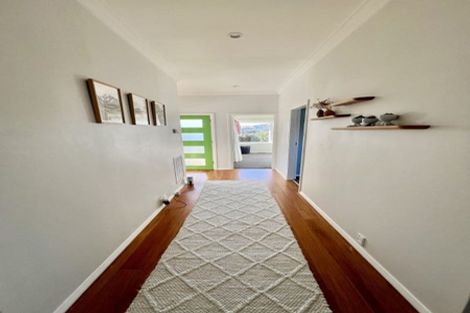 Photo of property in 11 Clifford Road, Johnsonville, Wellington, 6037