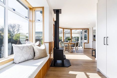 Photo of property in 11 George Street, Lower Vogeltown, New Plymouth, 4310