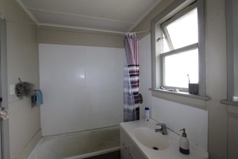 Photo of property in 26 Edward Street, Pahiatua, 4910