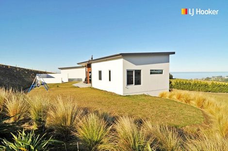 Photo of property in 25 Kayforce Road, Ocean View, Dunedin, 9035