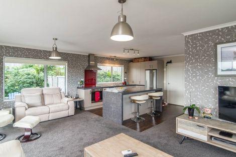 Photo of property in 126 Matai Road, Raumati South, Paraparaumu, 5032