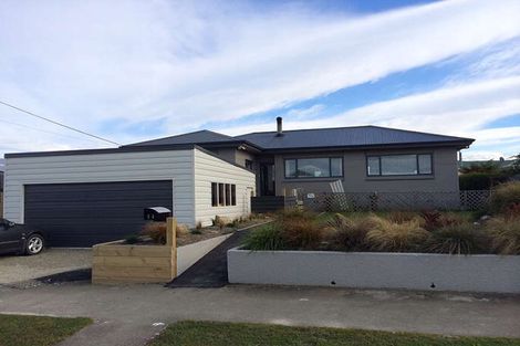 Photo of property in 44 Stuart Street, Holmes Hill, Oamaru, 9401