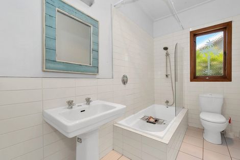 Photo of property in 68 Naylor Street, Hamilton East, Hamilton, 3216