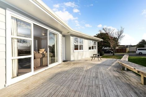 Photo of property in 20 Rhonda Avenue, Deanwell, Hamilton, 3206