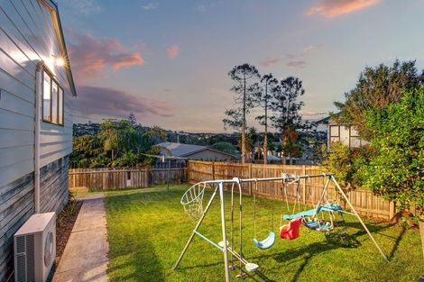 Photo of property in 36 Brian Crescent, Stanmore Bay, Whangaparaoa, 0932