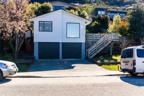 Photo of property in 138 Fernhill Road, Fernhill, Queenstown, 9300