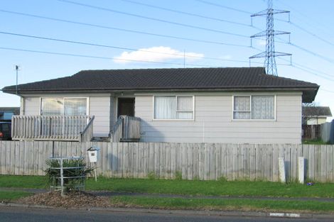 Photo of property in 62 Zelda Avenue, Clover Park, Auckland, 2023