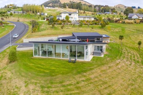 Photo of property in 17 Fairmile Drive, Kinmont Park, Mosgiel, 9024