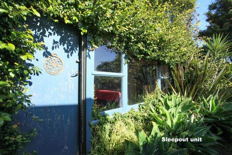 Photo of property in 21 Calvert Road, Raglan, 3297