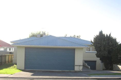 Photo of property in 44 Orams Road, Hillpark, Auckland, 2102