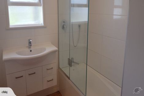 Photo of property in 45 Divich Avenue, Te Atatu South, Auckland, 0610