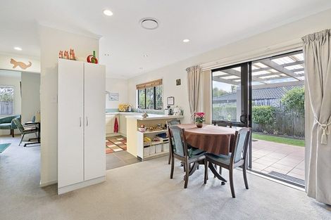 Photo of property in 22 Jelas Road, Red Beach, 0932