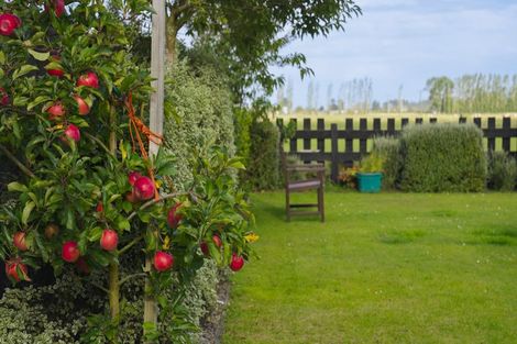 Photo of property in 4 Sutherland Drive, Kaiapoi, 7630