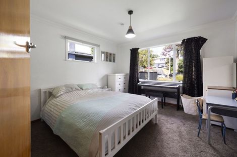 Photo of property in 7 Hursthouse Street, Vogeltown, New Plymouth, 4310