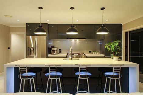 Photo of property in 3 Millbrook Drive, Waiuku, 2683