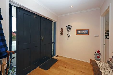 Photo of property in 6 Essex Street, Weston, Oamaru, 9401