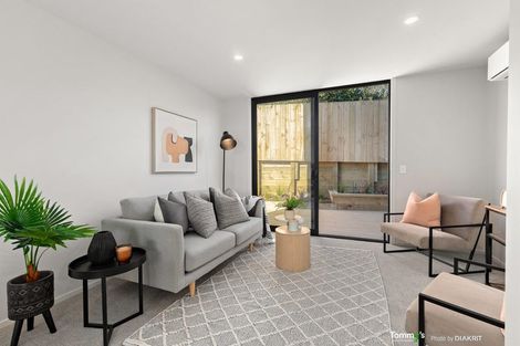 Photo of property in 10-12 Utauta Street, Waikanae, 5036