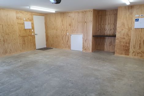 Photo of property in 75 Seddon Street, Waikanae, 5036