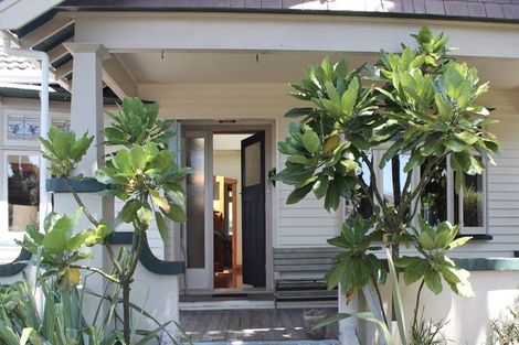 Photo of property in 8 Dundas Street, Seatoun, Wellington, 6022