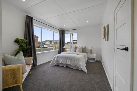 Photo of property in 58 Wrantage Street, Westown, New Plymouth, 4310