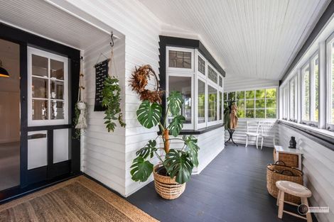 Photo of property in 28 Ludlam Crescent, Woburn, Lower Hutt, 5010