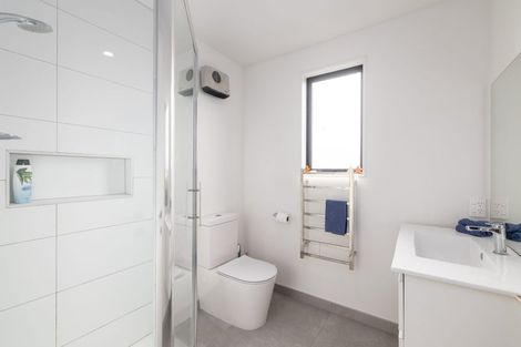 Photo of property in 52e Picton Avenue, Riccarton, Christchurch, 8011