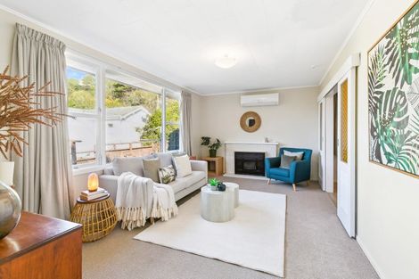 Photo of property in 23 Governor Road, Northland, Wellington, 6012