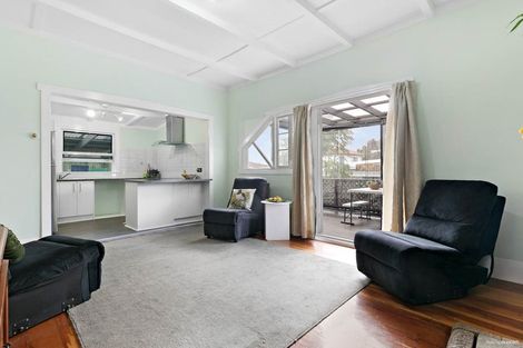Photo of property in 12 Rata Street, New Lynn, Auckland, 0600
