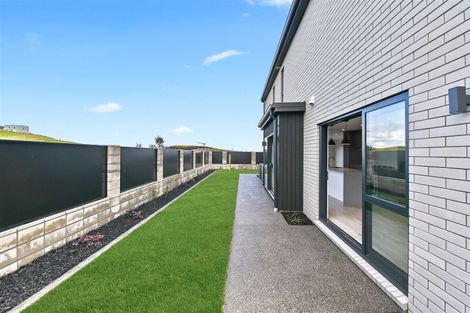 Photo of property in 38 Tokerau Drive, Rototuna North, Hamilton, 3210