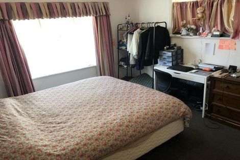 Photo of property in 1 Fairfield Avenue, Fairfield, Lower Hutt, 5011