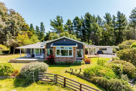 Photo of property in 15 Terrace Road, Bay View, Napier, 4104