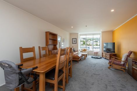 Photo of property in Grosvenor Cl, 13/6 Brown Street, Mount Cook, Wellington, 6021