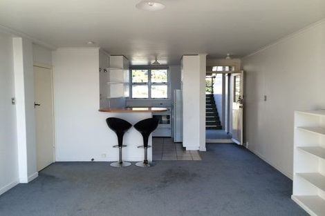 Photo of property in Harbour View Apartments, 147 Ohiro Road, Brooklyn, Wellington, 6021