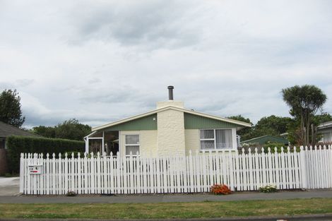 Photo of property in 48 Frensham Crescent, Woolston, Christchurch, 8062