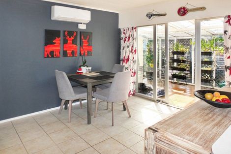 Photo of property in 11 Norbiton Road, Foxton, 4814