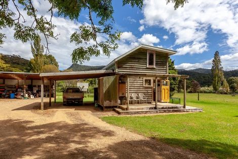 Photo of property in 1094 Kennedy Bay Road, Kennedy Bay, Coromandel, 3583
