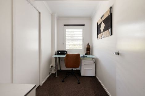 Photo of property in 163 Lake Crescent, Hamilton Lake, Hamilton, 3204