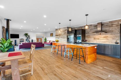 Photo of property in 123 Taiapa Valley Road, Muriwai, Waimauku, 0881