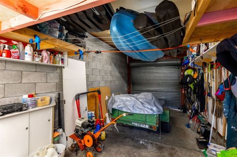 Photo of property in 131a Waikawa Road, Picton, 7220